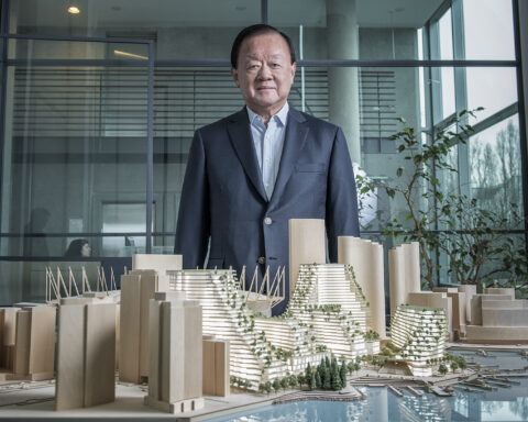 vancouver, property, Photo of Oei Hong Leong with an architectural model