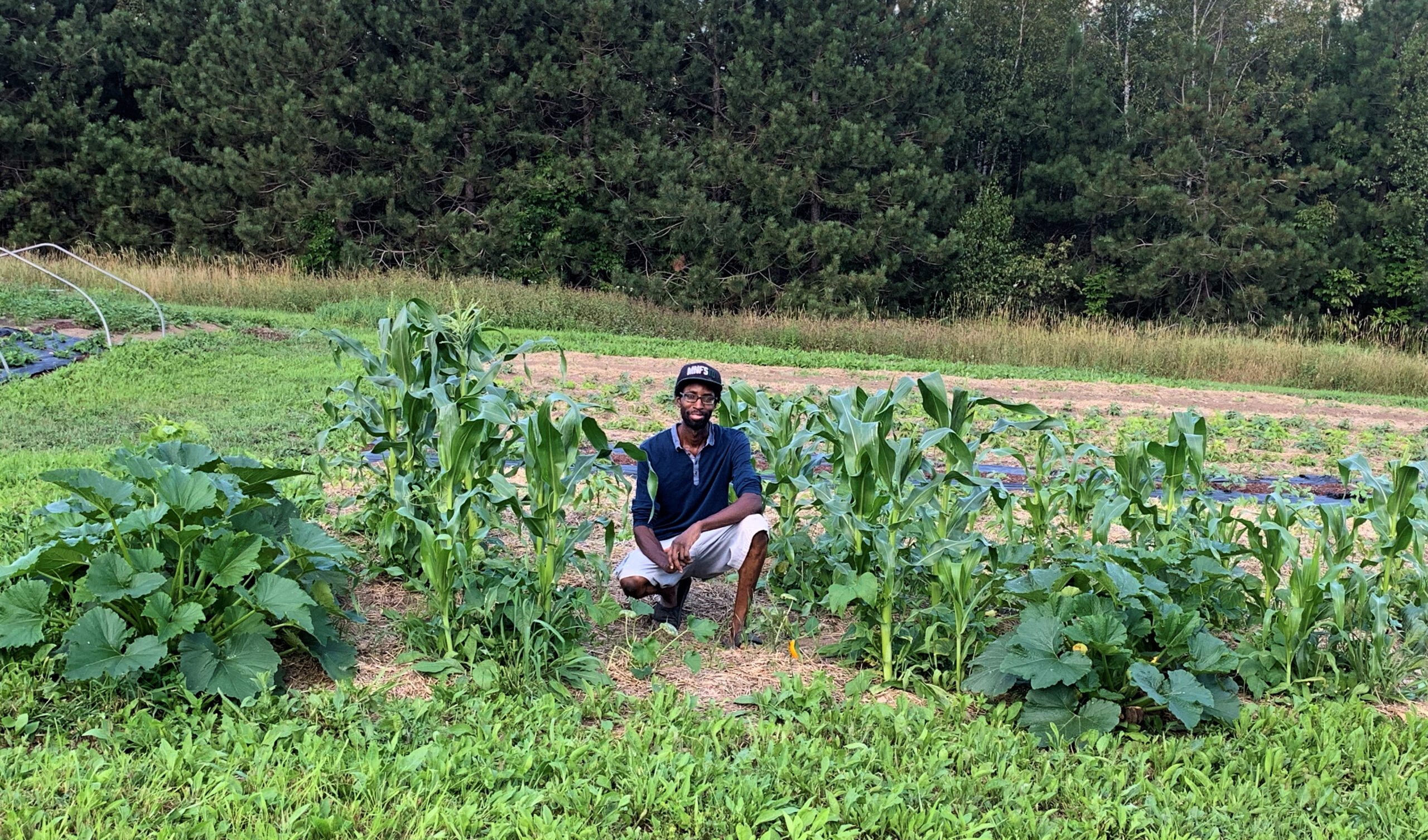 Jean-Philippe Vézina dans sa ferme Les Jardins Lakou