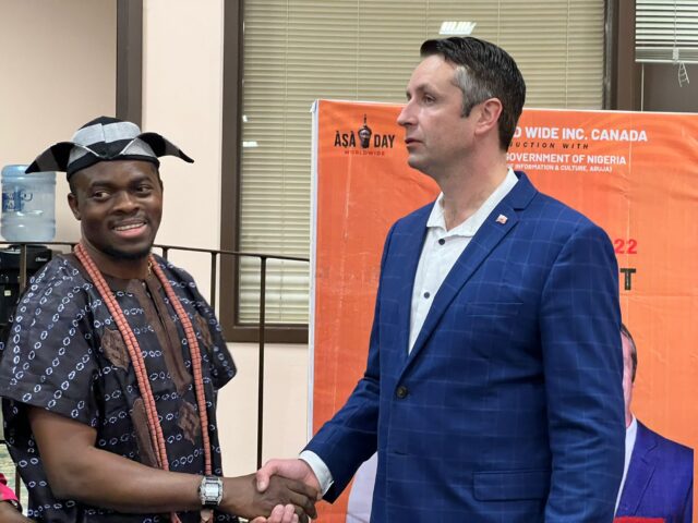 L-R Founder Asa Day, Joel Oyatoye welcoming Manitoba Minister for Culture and Heritage, James Smith preserving Yoruba culture